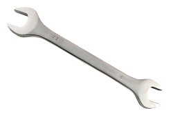 9437